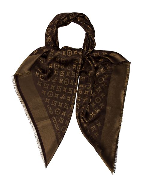 schaal louis vuitton|louis vuitton pashmina.